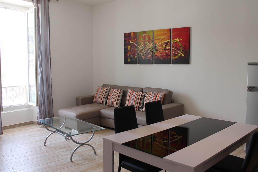 Les Appartements Du Port 보니파시오 외부 사진